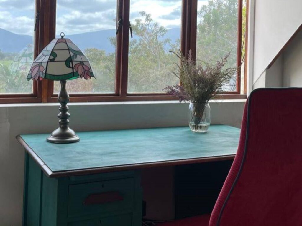 WhatsApp Image 2024-10-11 at 09.40.32 (1) WhatsApp Image 2024-10-11 at 09.40.32 (1)